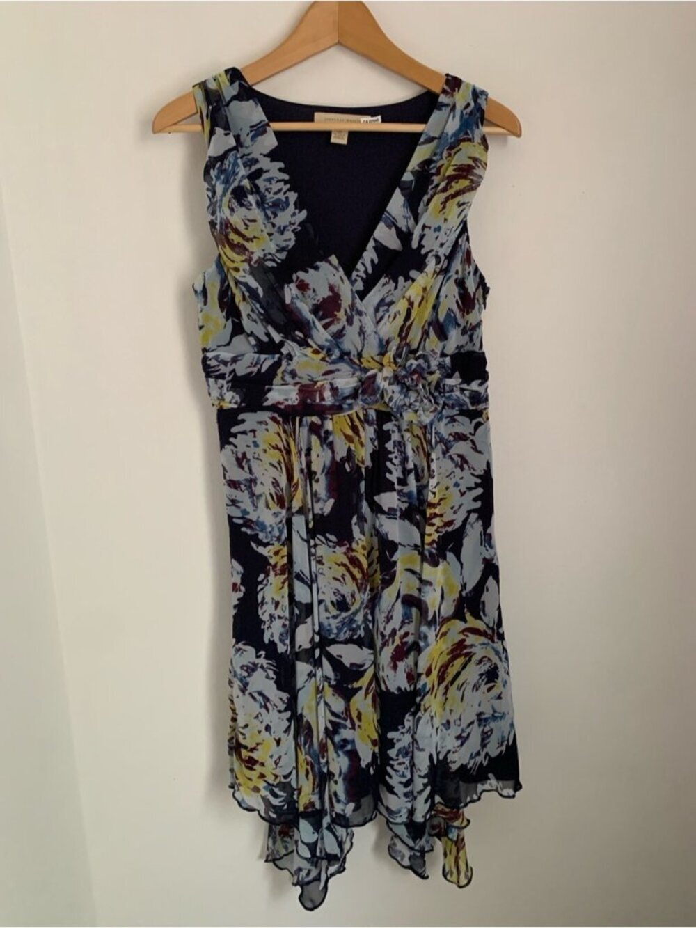Jonathan Martin Floral Midi Dress - Picture 3 of 10